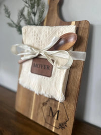 Personalized Cutting Board Gift Set